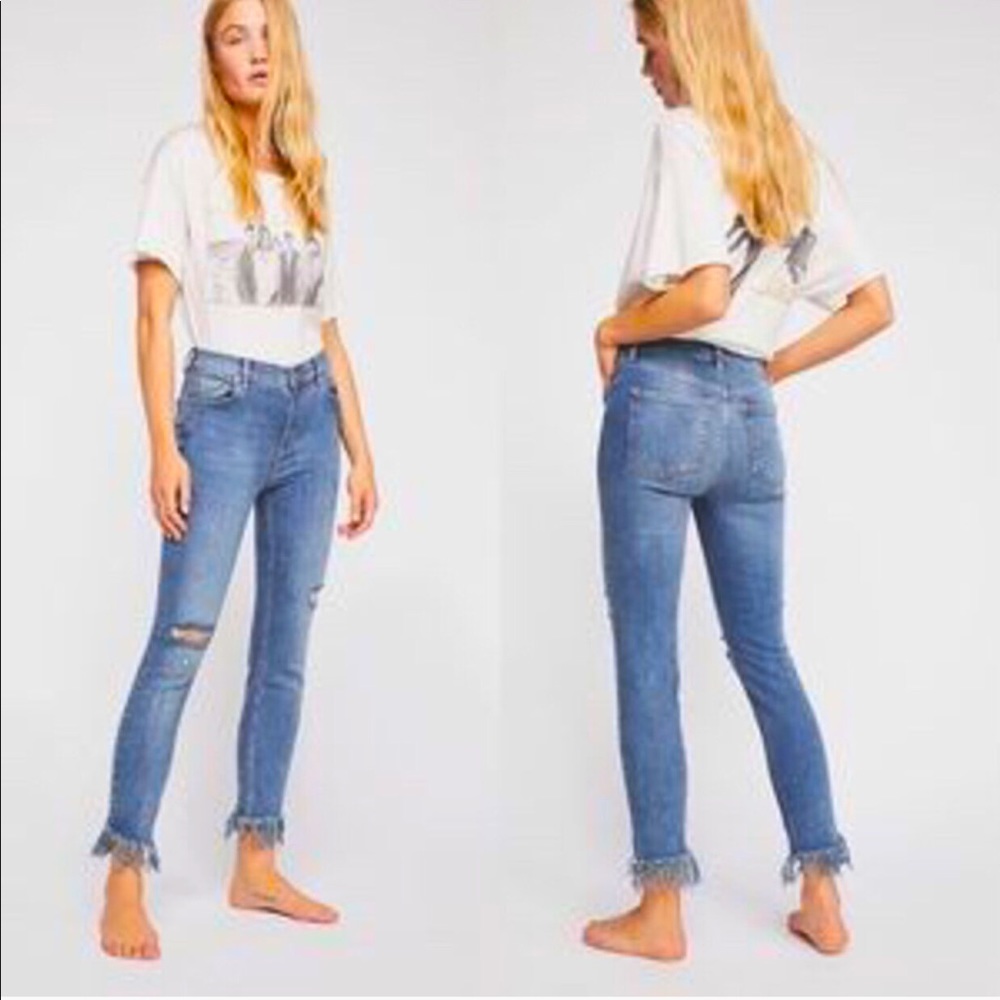 Free People Great Heights  frayed skinny jeans sz 25